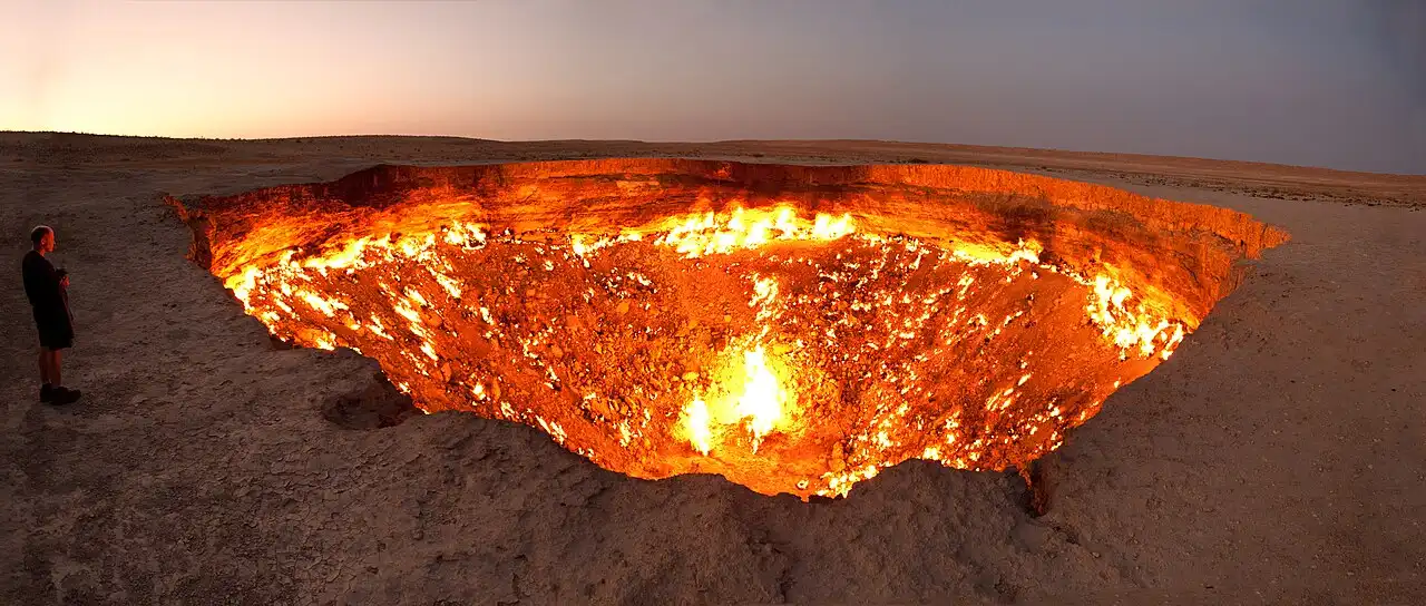 Travel guide to Turkmenistan featuring the Darvasa Gas Crater and the Karakum Desert