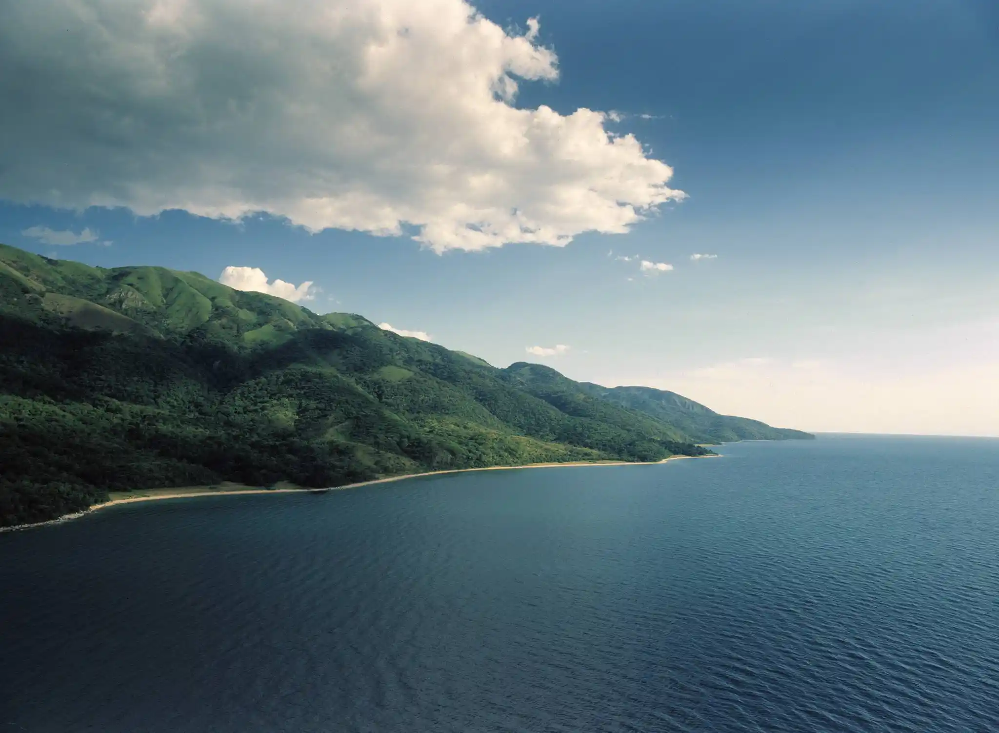 Travel guide to Burundi featuring Lake Tanganyika shores in Bujumbura