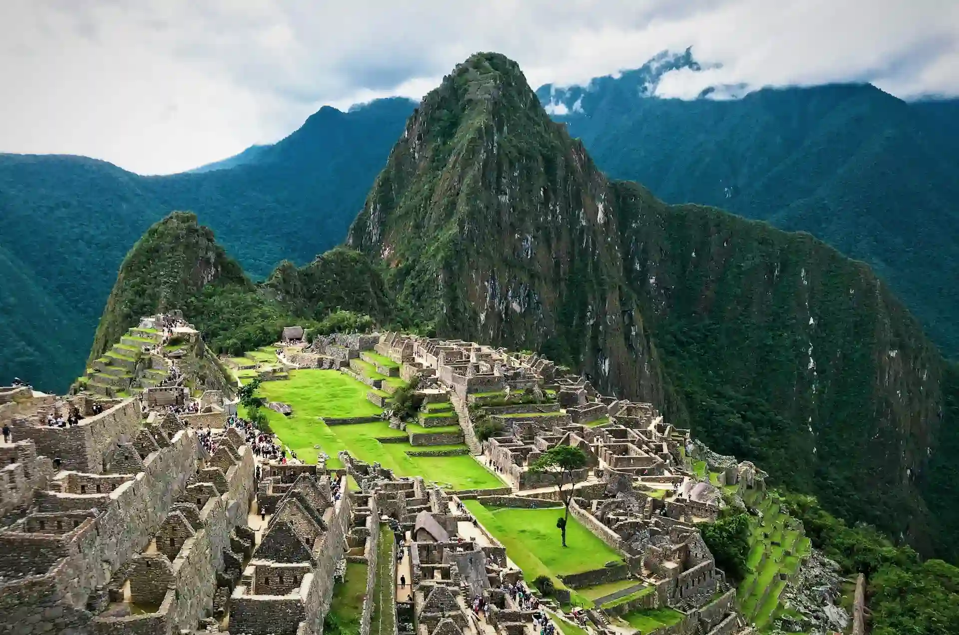 Travel guide to Peru featuring Machu Picchu and the Andes Mountains