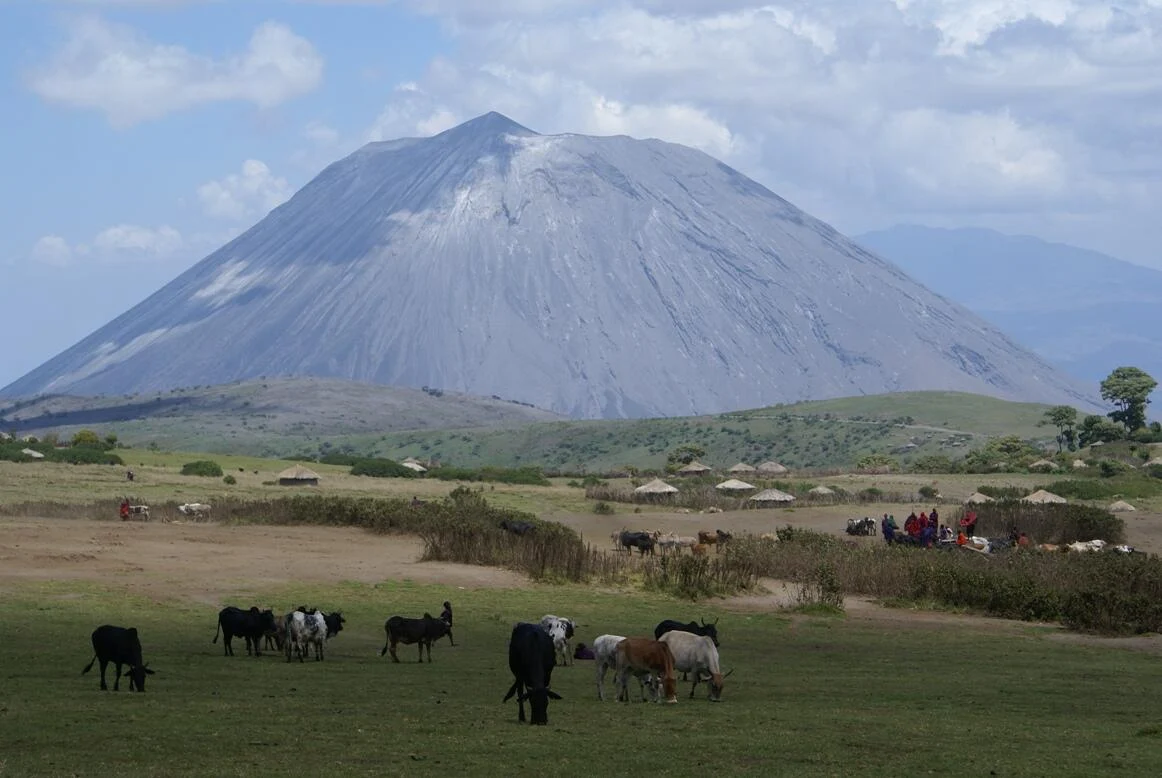 Ol Doinyo Lengai Tanzania Carbonatite Volcano