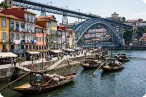 cheap Portugal itinerary